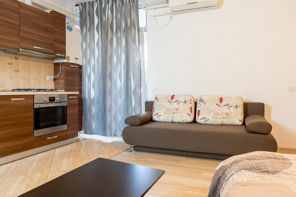 Garsoniere Dinu Apartment Bukares Bagian luar foto